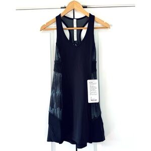 Lululemon Ace tennis dress black mini golf athletic size 4